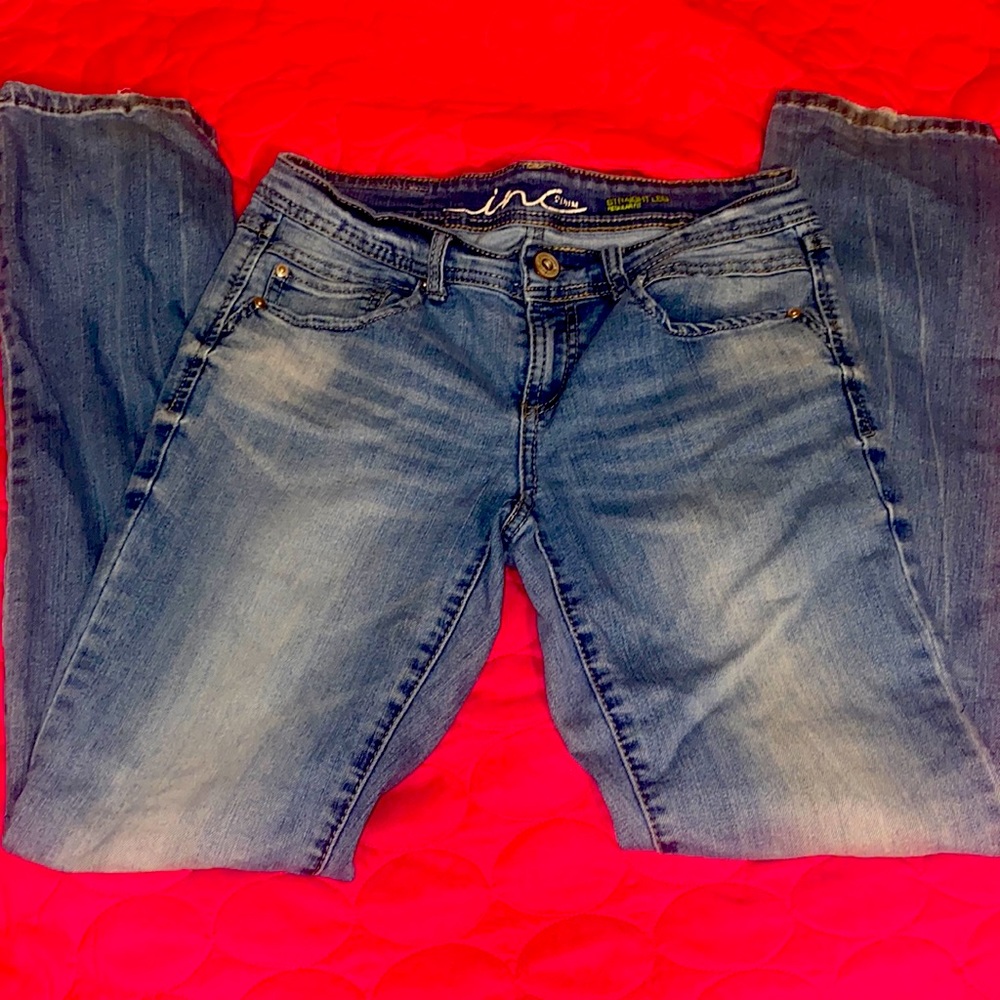 Straight leg jeans, women’s